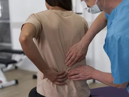 Hernia de disco: Tratamientos y cirugía para aliviar el dolor de espalda