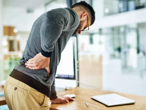 Dolor lumbar persistente: ¿hernia discal o sobrecarga?